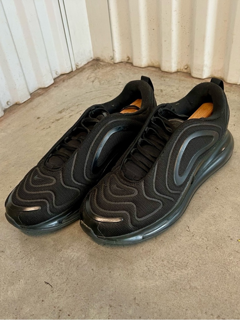 Nike Air Max 720 Triple Black Size 10.5 No Box